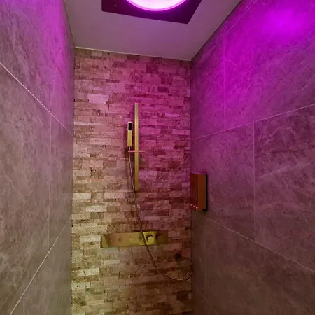 Domaine De Donstiennes 3* Thuin