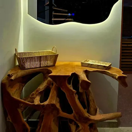 Domaine De Donstiennes 3* Thuin